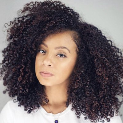 LilwitBigCurls's tweet photo. Just bc I haven’t changed it in a while 🤷🏻‍♀️ #NewProfilePic https://t.co/z1yTUjms43