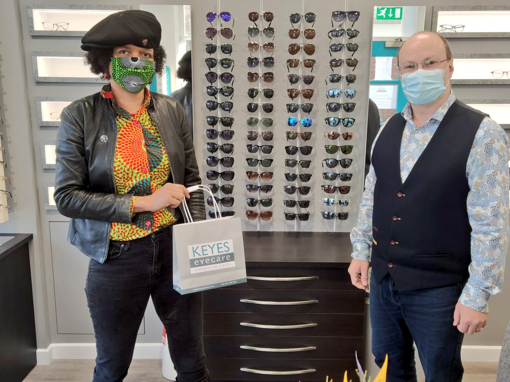 ChiOnwurah's tweet photo. For #SmallBizSatUK I also visited #Gosforth innovative Keyes Eyecare to celebrate their re-opening &amp; discuss advances in coloured glasses to help with #Dyslexia &amp; #Autism Small Businesses are the heart of our community, we need to support them, &amp; persuade Govt to too! #shoplocal https://t.co/ulAZNPFYxn