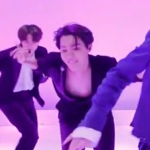 tiddies out and about