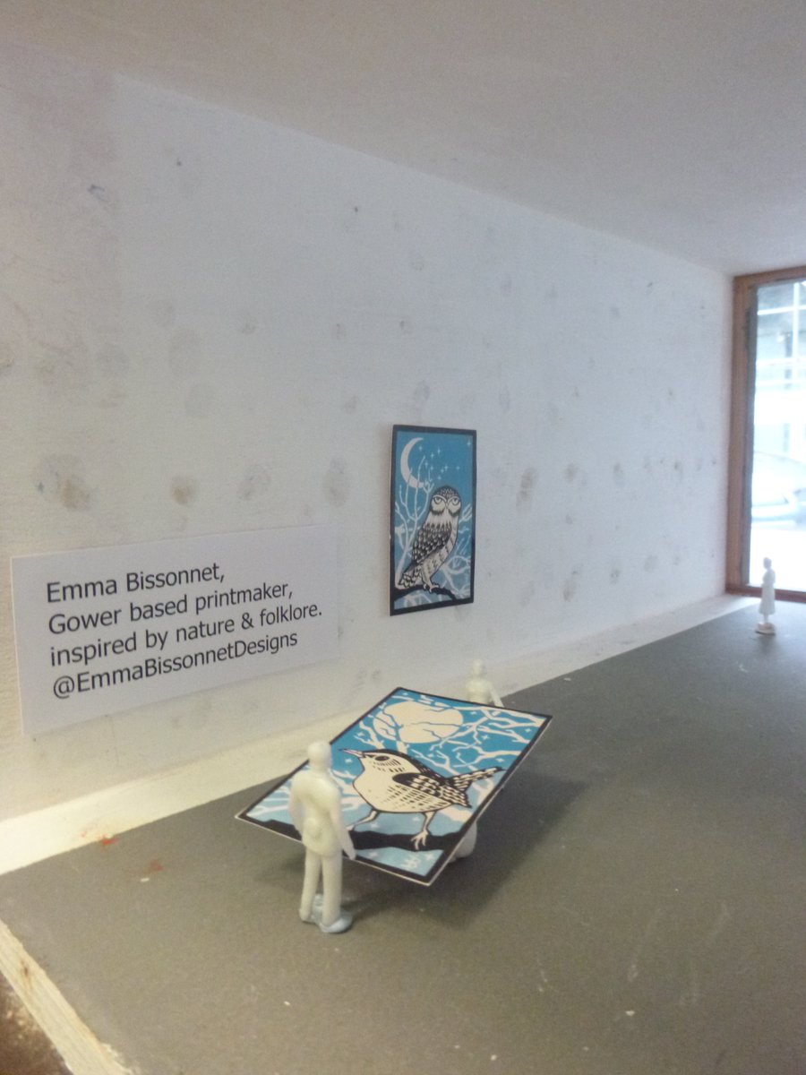 OxfamCastleSt's tweet photo. Setting up @EmmaBissonnet's #Winter #Christmas exhibition of her beautiful #linocuts in the #NGOCAW mini gallery in our #Oxfam shop window. @StephMastoris' equally beautiful #letterpress prints are still on show in the upper gallery. #FoundInOxfam #Swansea https://t.co/gIV1bwjcY3