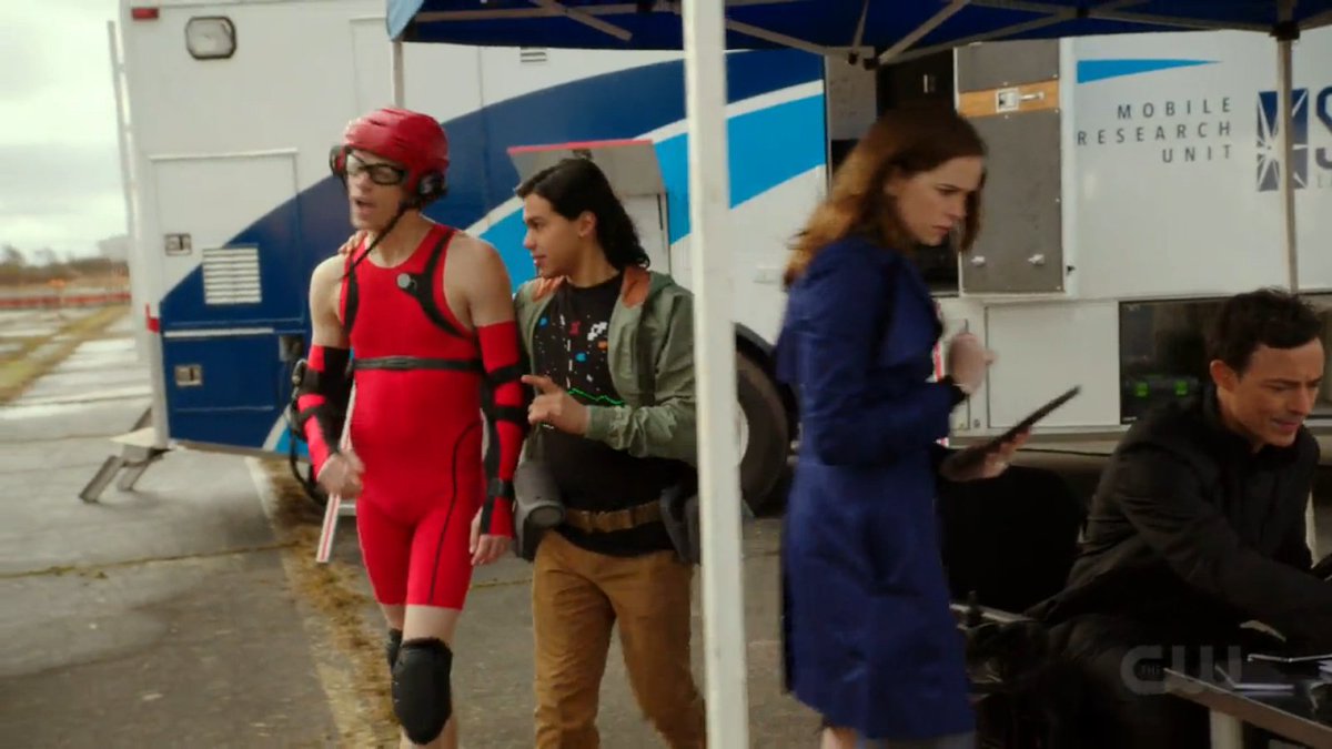 Grant Gustin - Barry Allen/The FlashThe Flash (2014-) (Test Suit)