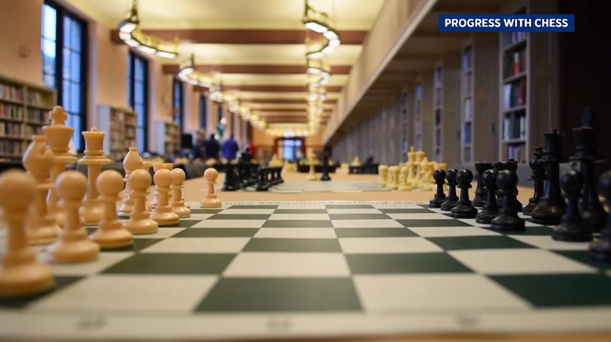 MMarshallTV's tweet photo. 2020 CHESS BOOM: I talked with a local chess master about how the pandemic has led to an increased interest in the 1,500 year old game. Online chess is exploding and the popular show "The Queen's Gambit" is fueling it even more. Full report: @SpectrumNews1OH @pwchess https://t.co/5OfgjKe6Eb