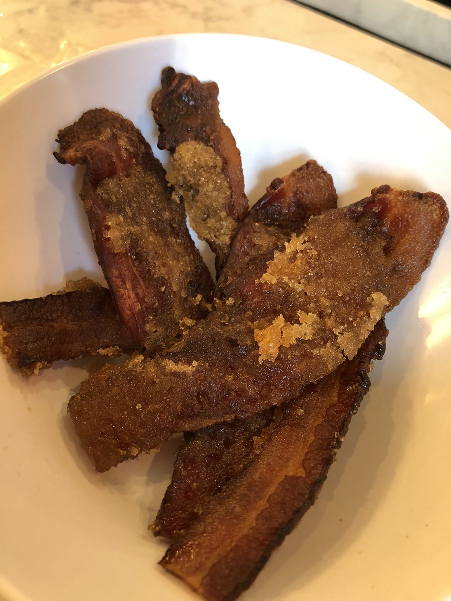 LilDisFan's tweet image. One must always order the candied bacon when here.  #rubysunshine #baconlove