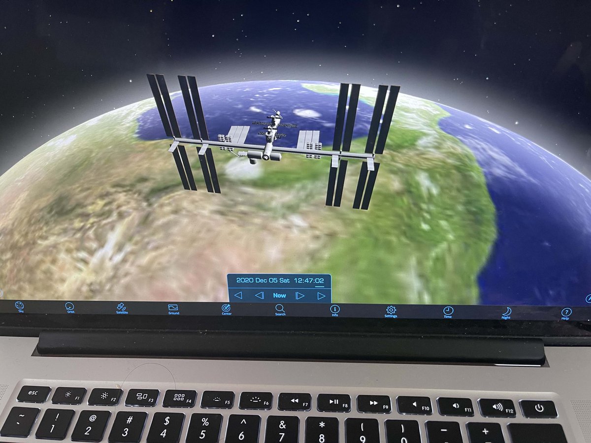 awb_org's tweet photo. Wondering what gift to get that special spacefan/skywatcher? 🎁How about world's best satellite tracking app?

🛰️ Orbitrack @ only 4.99USD for Android/iOS/MacOS and until Dec8th 50% of sales go directly to AWB to support our global STEMed programs.

Shop: https://t.co/uto93kGXu8 https://t.co/mPwkBRNu8A