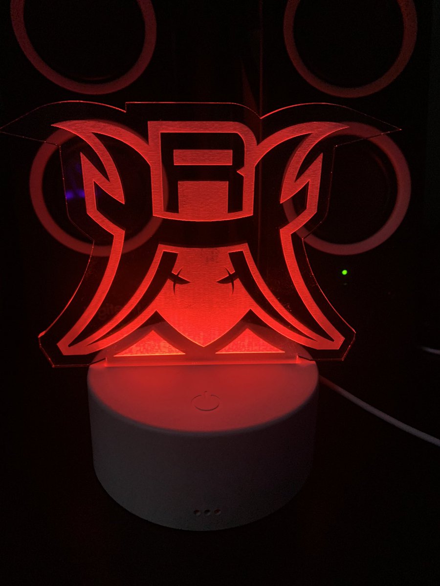 HarshRealityGG's tweet photo. Getting some work done with this beautiful light in front of me. Hope you all having a wonderful weekend working towards your dreams. Keep grinding #WhereWeThrive https://t.co/YKTNcOnuSq