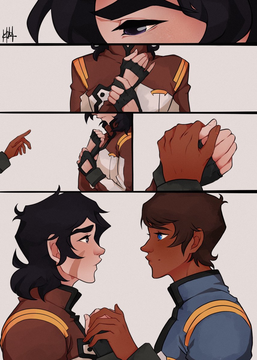 MeringueBlue's tweet photo. ~Second part of my mini klance comic~
Keith is afraid of losing the people he loves and is afraid his crush will make Lance disappear🥺💙❤️ 

*To be continued*

#klance #keithkogane #lancemcclain #Voltron #VoltronLegendaryDefender https://t.co/jvMryQ8o16