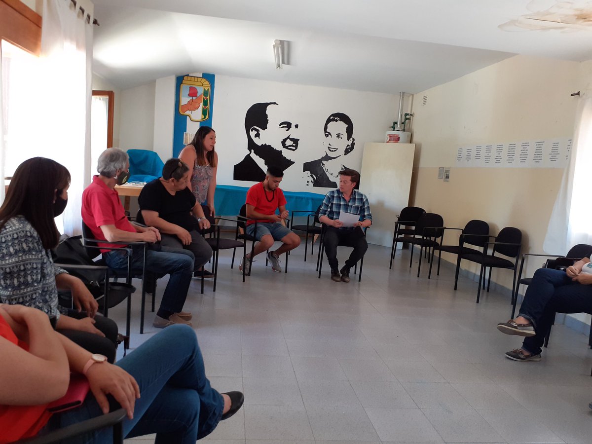 EricaMPINEDA1's tweet photo. Militantes en la estructura. https://t.co/cNgV8zFoQf