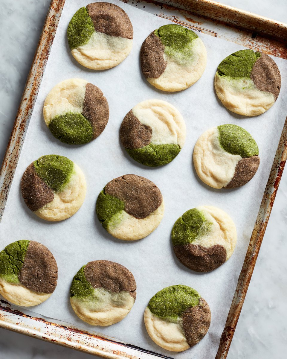 thekitchn's tweet photo. Amy Ho's Instagram-famous Neapolitan sugar cookies just got even tastier. This new version is made with matcha, hojicha, & vanilla! Get the recipe: https://t.co/ikZYaIkMAo #quarantinecookies https://t.co/4ljlwl3STV