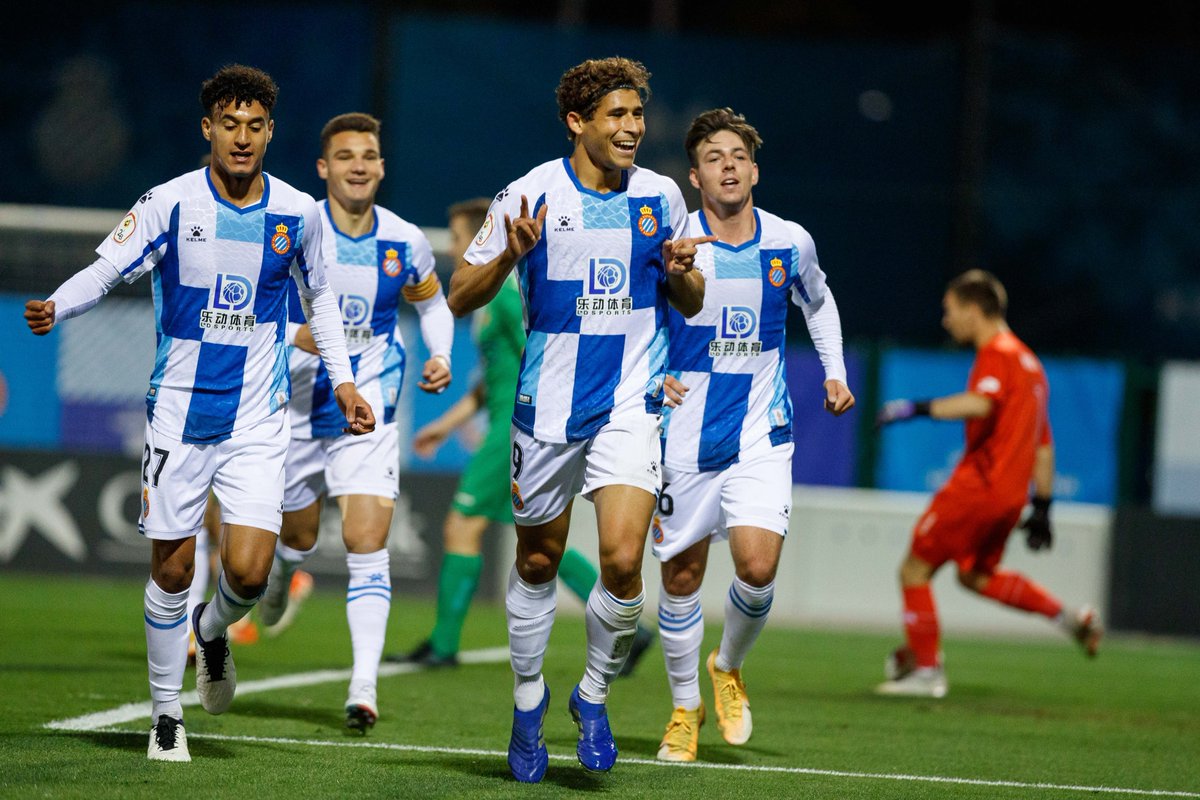 CRÒNICA | 1-0: Victòria valuosa L'Espanyol B s'imposa al Cornellà, un dels candidats a l'ascens, gràcies a un gol de Becerra: bit.ly/3gexuau #RCDE | #planterRCDE