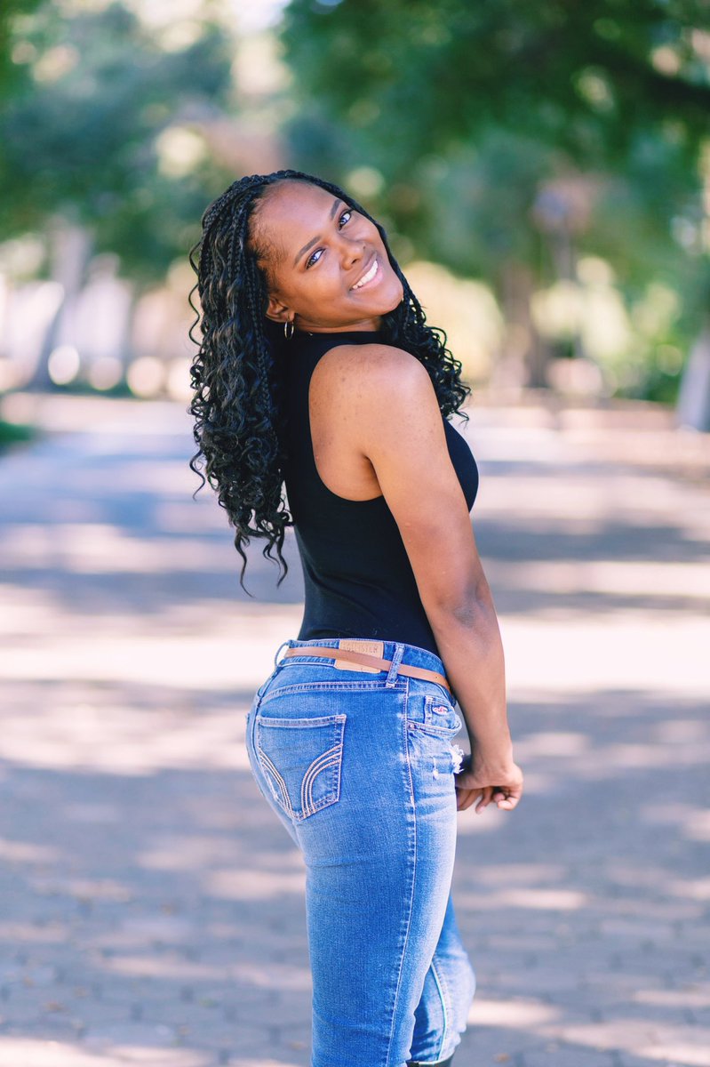 cassieheals's tweet photo. a few of my 2020 photoshoots.✨ https://t.co/MbzmCg3gEC