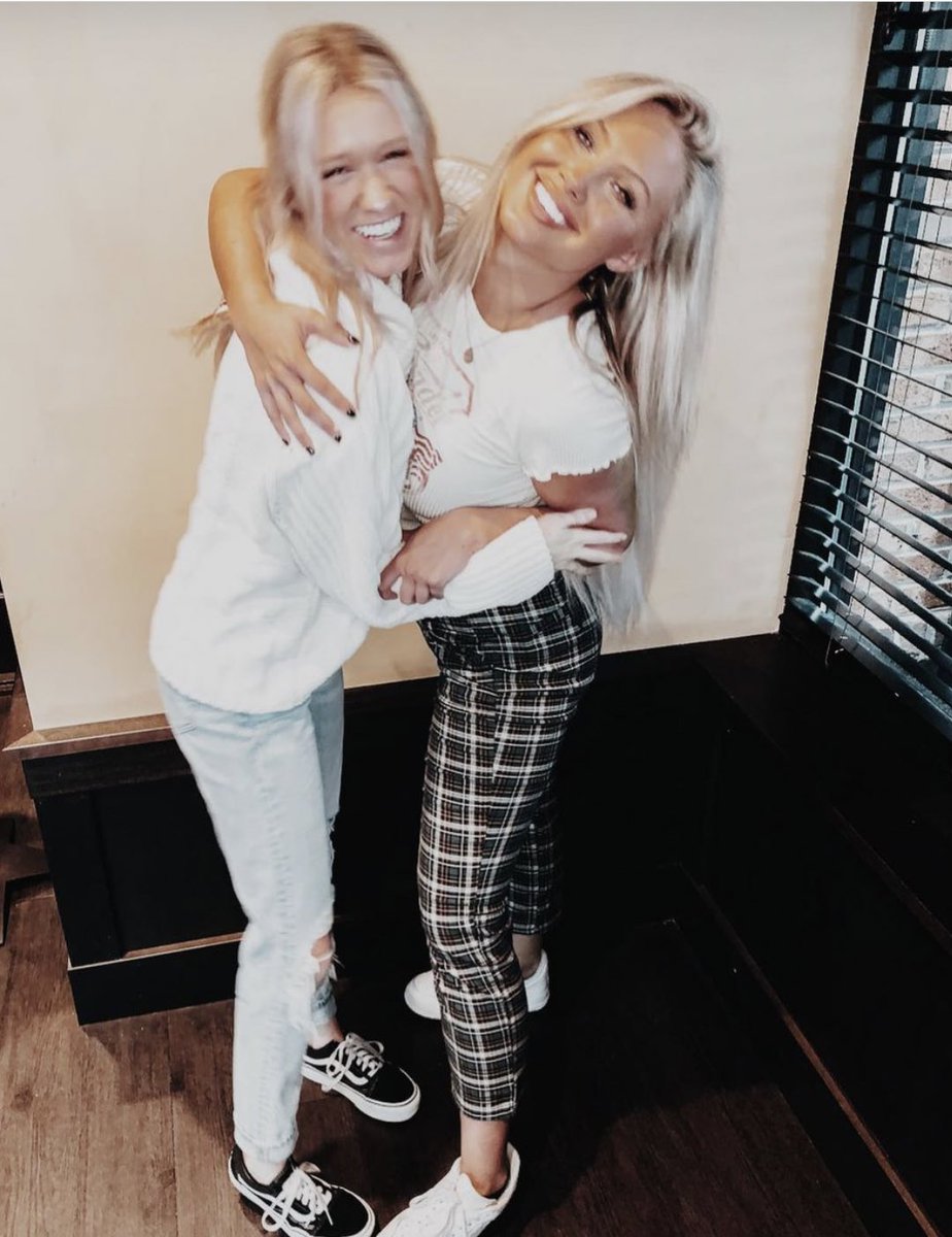 PilkayZoe's tweet photo. Happy birthday to my forever bb girl 😭🤍 I love you forever and always @abbie_frost14 https://t.co/gm7jDsElUW