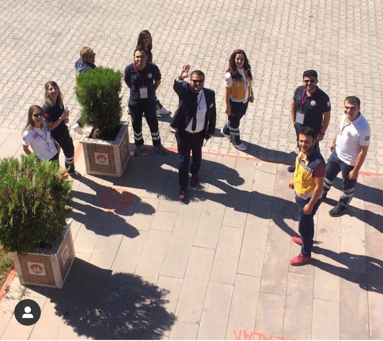 elifakda7's tweet photo. Biz büyük bir aileyiz #engelolma 
@eskisehir112 
@VGPALA https://t.co/1stPnZ5soK