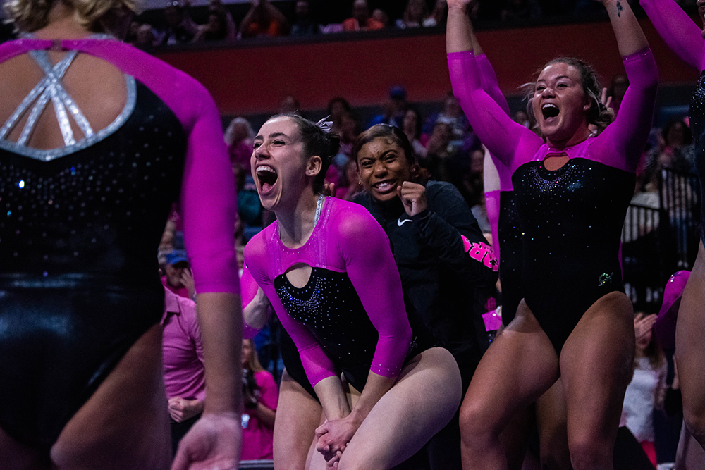 FreemanUFphoto's tweet photo. Congrats to @UF students Christopher Day @cjday1900 and Emily Felts @EmilyFelts4 for placing 10th and 14th in the news/feature round of the national @Hearst photo-j contest. @UFJSchool @UFJouDept @TheAlligator @FreshTakeFla @ufnppa @UFJCA https://t.co/fpE4mdRVO4
