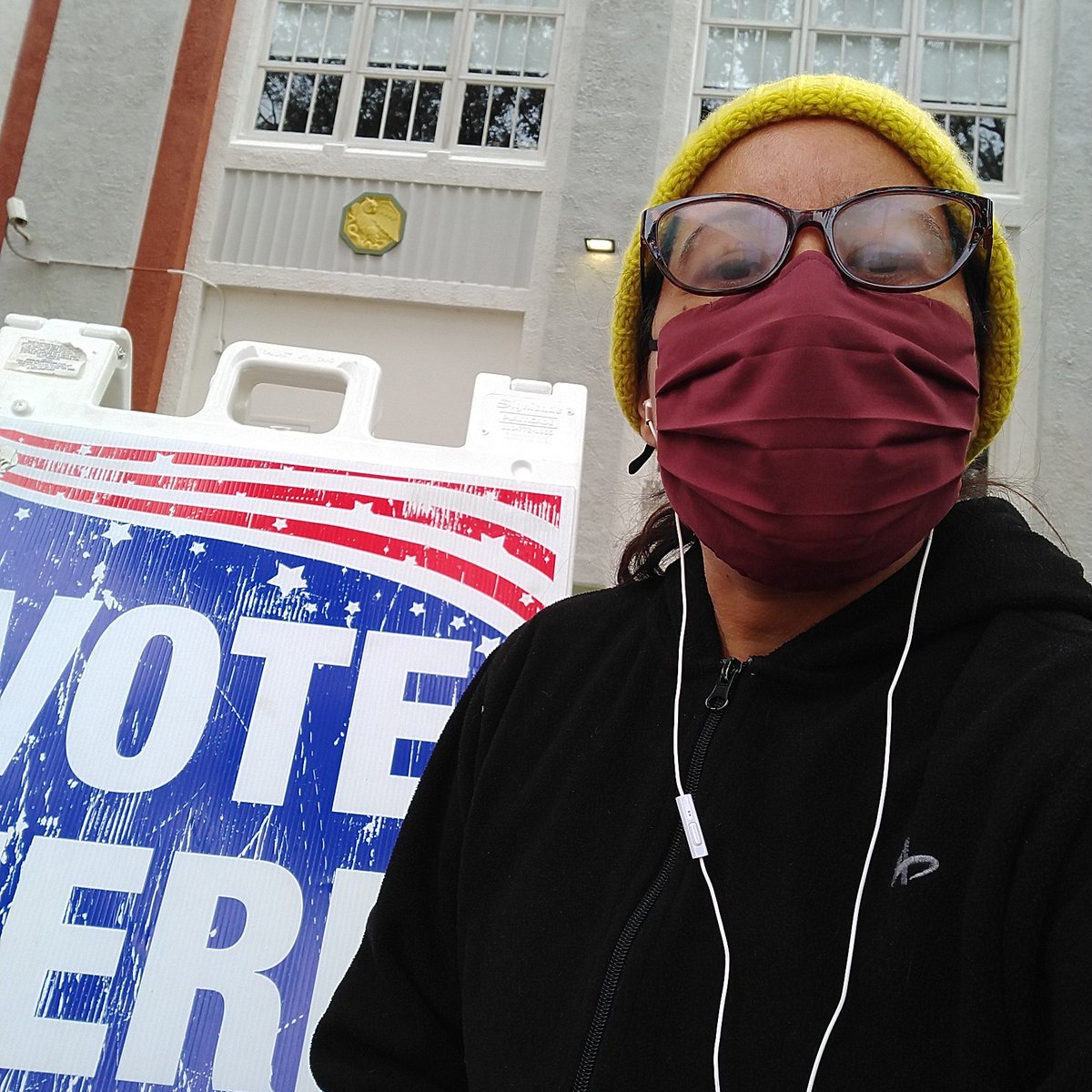 shokufeh's tweet photo. I regularly vote but the thing really drawing me to the polls today was the desire to #SaveOurNOLALibraries. There's still time to go vote NO on 2. https://t.co/Y0z9dxJNDt