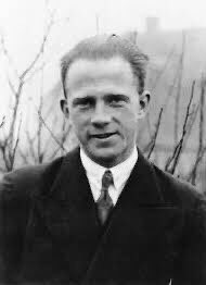 "After the conversations about Indian philosophy, some of the ideas of Quantum Physics that had seemed so crazy suddenly made much more sense."     ~ Werner Heisenberg