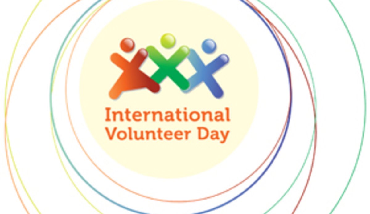 Today is #InternationalVolunteerDay and I’m showing my appreciation of all our wonderful #volunteers &amp; #charities every day during #December2020. Volunteers give their time freely; they are not paid - not because they are worthless, but because they are priceless #ThankYou