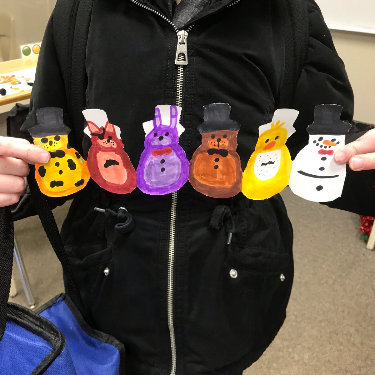 Please take a moment to appreciate this cute little creation a gr 7 student made yesterday... okay that’s the tweet ✌🏼