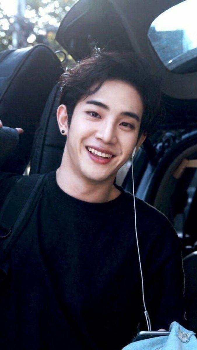 untildojoon's tweet photo. D-395

#박도준 https://t.co/K80YED5xmR