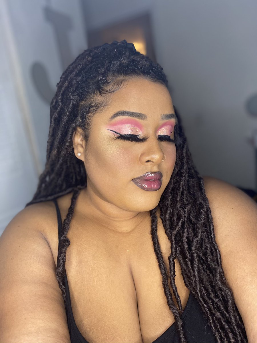 num1nelle's tweet image. Another Beat! My first cut crease look! #UpcomingMua
