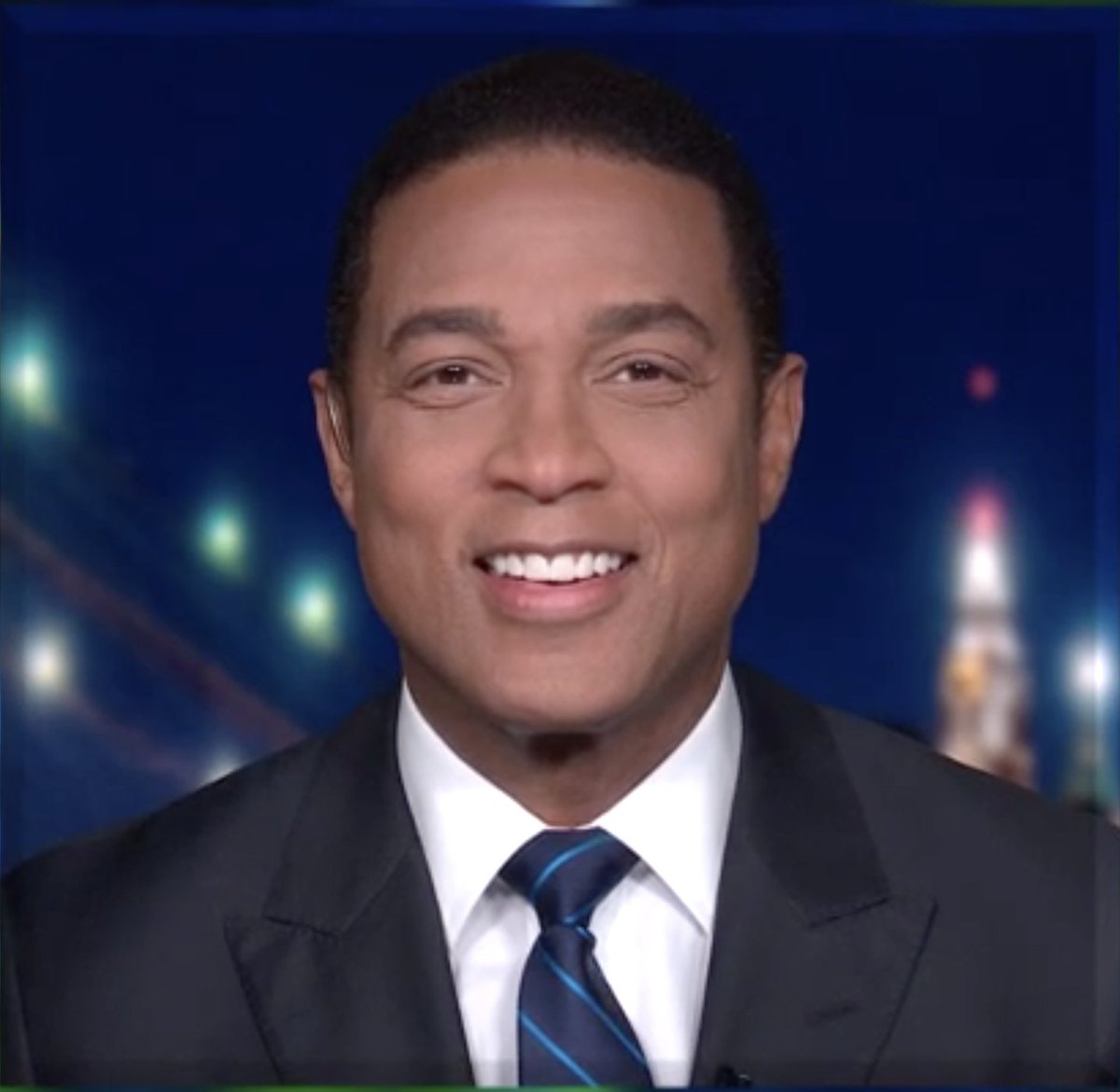 And whenever I do  @donlemon‘s show he always just laughs. With me or at me - I am not entirely sure. (11/12)