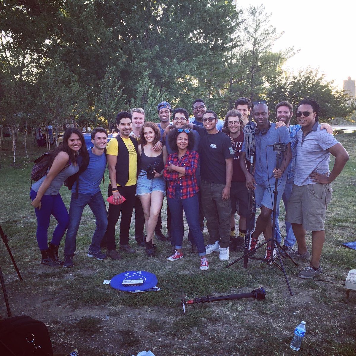 ShawTheSeries's tweet photo. Creator @JasonACoombs had to give some extra LOVE to the amazing cast and crew!! Grateful that more audiences will see the hard work thanks to @seekatv this!  
 
#btsphotos #meetshaw #webseries #seekatv #contentcreator #blackcreatives #shareblackstories #blackfilmmakers https://t.co/66Zz19mnXN