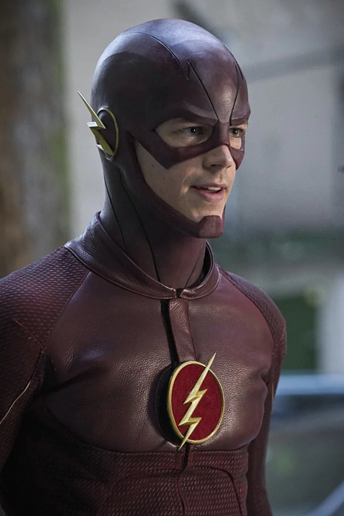 Grant Gustin - Barry Allen/The FlashThe Flash (2014-) (Season 1 V1)Arrow (2012-2020)