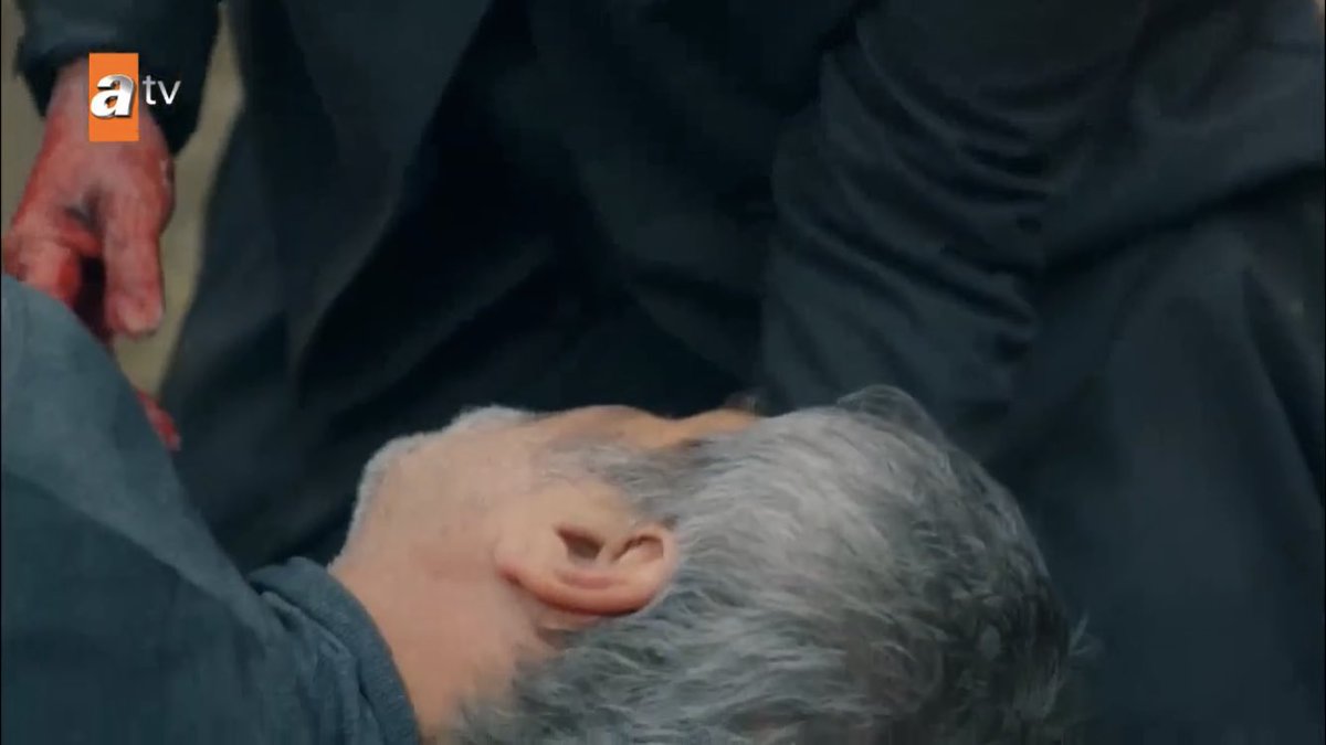 the directing on this show is just *chef’s kiss* i mean LOOK  #Hercai