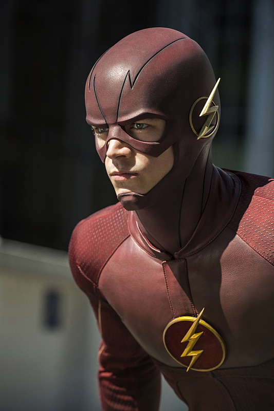 Grant Gustin - Barry Allen/The FlashThe Flash (2014-) (Season 1 V2)Arrow (2012-2020)