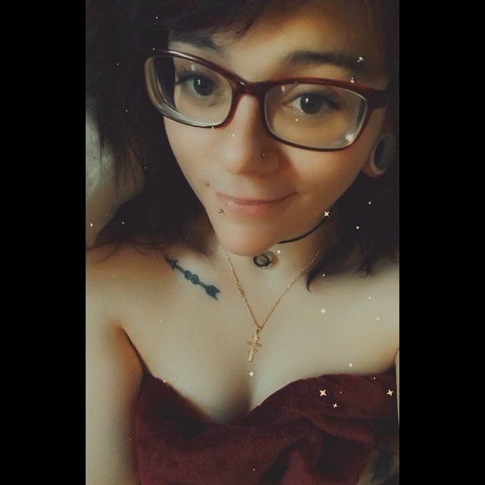 HOLIDAY SALE!!!!♡ selling a FULL YEAR to my UNCENSORED onlyfans!! pm me for my menu💕 #onlyfans #xxxcontent<a href="/tag/xxx"class="tags"><span>#xxx</span></a><a href="/tag/adultwork"class="tags"><span>#adultwork</span></a><a href="/tag/nsfw"class="tags"><span>#nsfw</span></a><a href="/tag/dropbox"class="tags"><span>#dropbox</span></a><a href="/tag/naughtymilf"class="tags"><span>#naughtymilf</span></a><a href="/tag/xxxcontent"class="tags"><span>#xxxcontent</span></a>