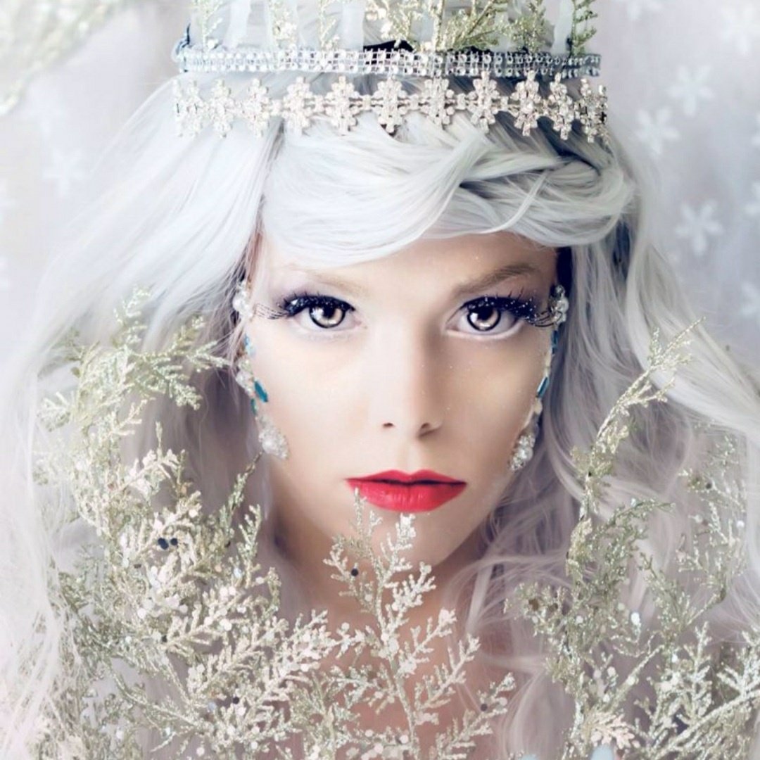 lynxdob's tweet photo. #NewProfilePic winter is here so is Eira:goddess of winter💜 https://t.co/AgyLEdN2rQ