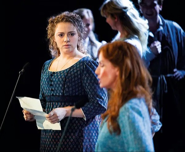 londontheatrereviews tweet media