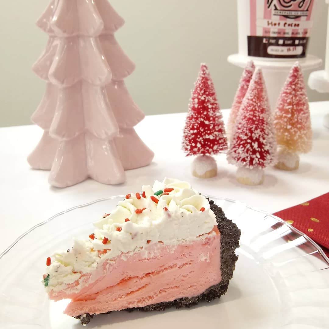 Michelle Snow (@zengrrl) on Twitter photo It's the weekend, and tops on your list of things to do should be visiting <a href="/KellysHMIC/">Kelly's HMIC</a> to try one (or all!) of their December holiday flavors. (hosted) Read more at instagram.com/p/CIbgAqCH5nX/ #icecream #eatlocal #loveorlando It's the weekend, and tops on your list of things to do should be visiting <a href="/KellysHMIC/">Kelly's HMIC</a> to try one (or all!) of their December holiday flavors. (hosted) Read more at instagram.com/p/CIbgAqCH5nX/ #icecream #eatlocal #loveorlando