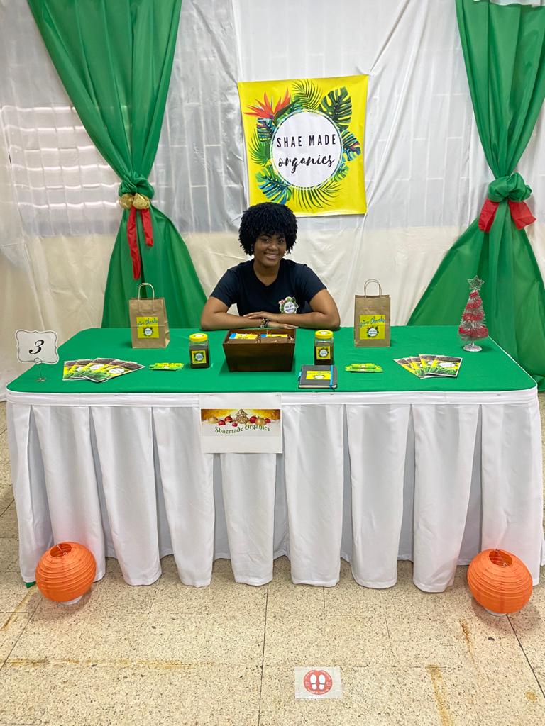 shaemadeorganic's tweet photo. Shae Made Organics' 3rd Pop Up Shop was a success 🤩

Give thanks to everyone who came out &amp; supported it was greatly appreciated.

Until next time again, stay safe &amp; support a small business ❤

#popupshop #shaemadeorganics #jamrocksoapbar #wakeupandsmellthecoffeesoapbar https://t.co/PxsTblsxPJ