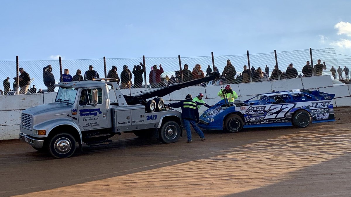 ColePerkins12's tweet photo. The caution waves on the opening lap after 3rd place starter @ChristianHanger loses a tire and comes to a stop at the top of turn 2. His day is done early.
#Grinch40 https://t.co/ZH2aXq9oeb