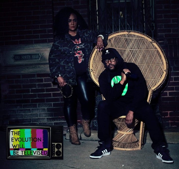 AlienArtshiphop's tweet photo. Minus The Alien👽 & La Butterfly🦋 "The Evolution Will Be Televised" Mixtape @minusthealien @labutterfly611 #minusthealien #labutterfly #theevolutionwillbetelevised #datpiffmixtapes
📷 by Daymon Griffin https://t.co/YnoKD9MfFn https://t.co/pWWduNgqDX