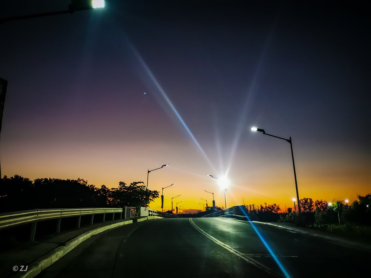 Dudeizir's tweet photo. Some beautiful paths can't be discovered without getting lost.
- Erol Ozan
#Sunriseseries #phonephotography #huaweip30ph https://t.co/zE3vciHXdW
