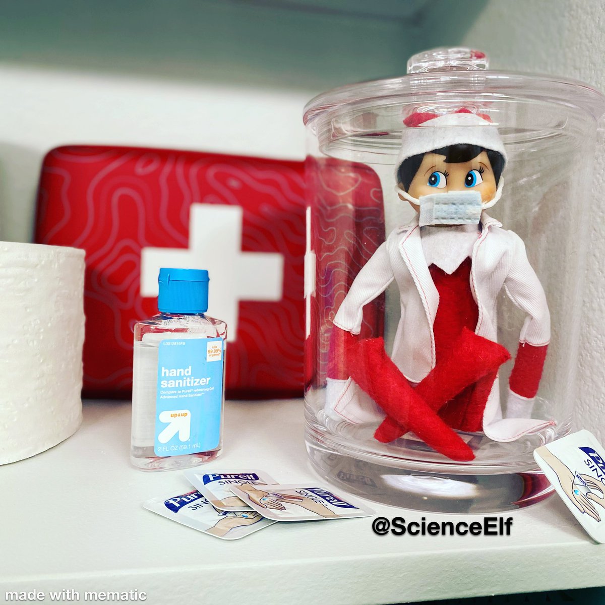 micro_lorraine's tweet photo. Science Elf is quarantining after arriving from the north pole #ScienceElf #ElfInSTEM #Science #STEM #Education #ScienceElfOnTheShelf #ElfOnTheShelf #Ciencia #DuendeCientífico #MicroElf #MicroElfInSTEM #Microbiology #Microbiologia #Mask #HEALTH #ElfHealth #MedicalElf https://t.co/bm7ENLz9za