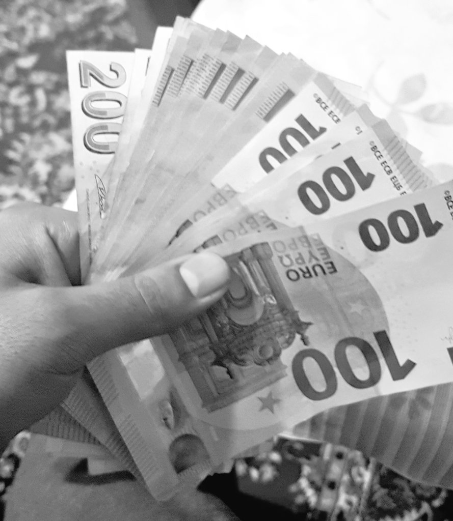 Mesaj atan birine bi 100 lük vermeyeceğim jsjsjsjjsjs