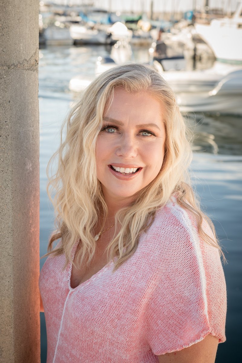 Author Carrie Talick tweet media