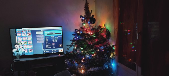 Le premier sapin de No&euml;l avec mon fils 🎄🎄🎄🎄 😃😃 #SapinNoel2020  #Noel https://t.co/FzoIXGJxvJ<a href="/tag/sapinnoel2020"class="tags">#SapinNoel2020</a><a href="/tag/noel"class="tags"><span>#noel</span></a>