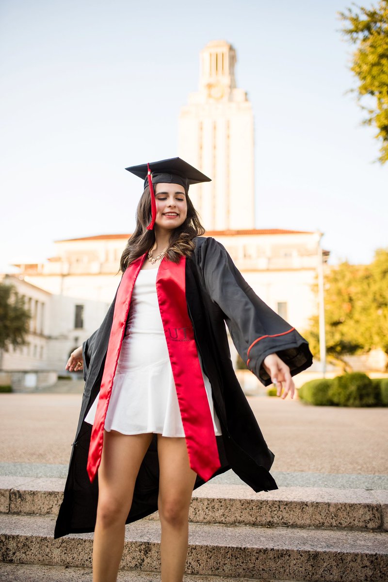 WendyRodrriguez's tweet image. Today I turned 22 and became the first in my family to graduate from college. Sí Se Pudo!🤘🏼

B.S. Communication &amp;amp; Leadership 
3.97 GPA
Dean’s List x7
First-Generation 
Moody Honors Graduate

Thankful for everyone who supported me along the way ♥️

Hook ‘Em! #UTGrad #MoodyGrad