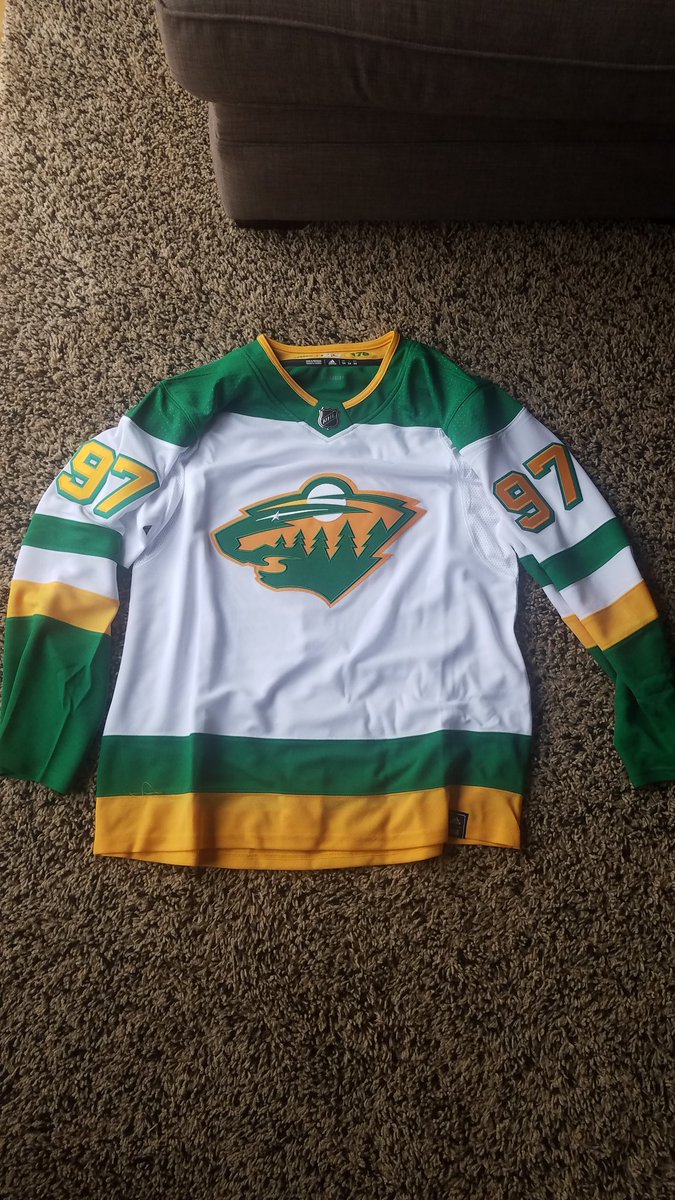 kaprizov jersey reverse retro