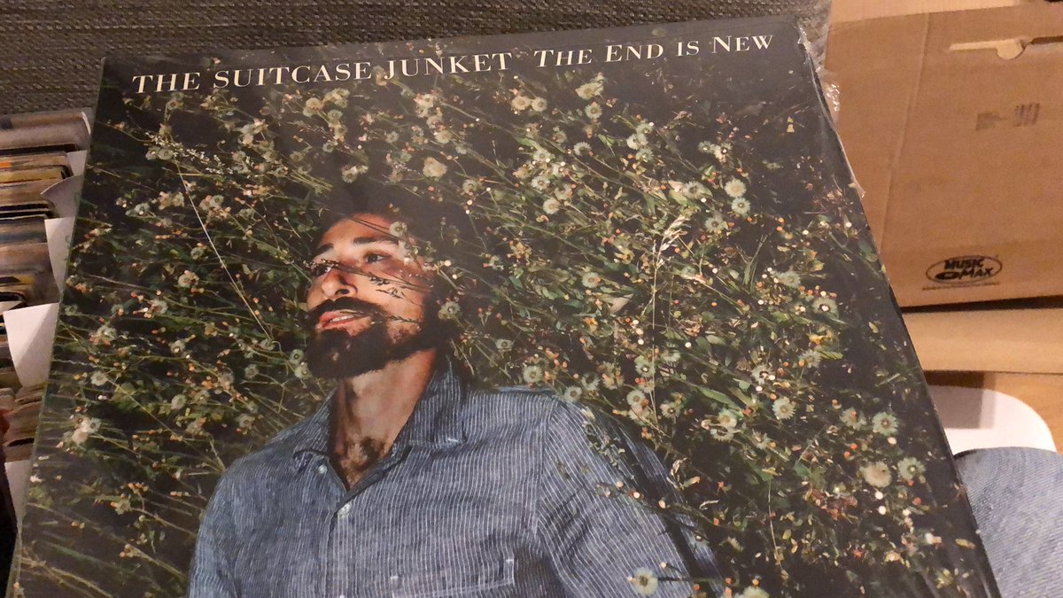 Tonight’s new listening ❤️ @suitcasejunket ‘The End Is New’ ...reminds me of somewhere between @tallestman and @IHaveATribe if anyone looking for a reference ...
