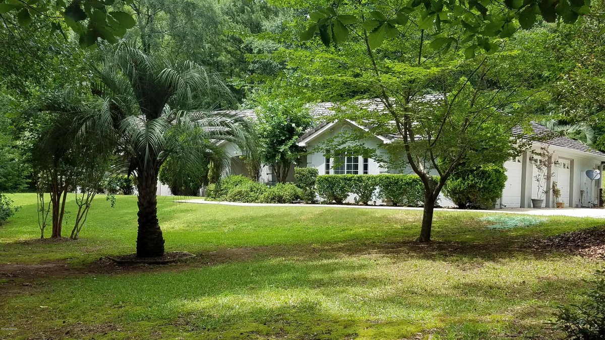 MishayBingham's tweet photo. Ready for a change? This 4 BD/ 4 BA in Macon won't be on the market long.  https://t.co/MJMKY2y2cw https://t.co/BmMY75MDBS