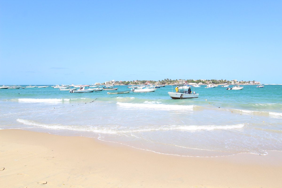 mynomadlyfe's tweet photo. Ngor Island was absolutely gorg! 😍 I love African beaches.. oh my! Have you been to Senegal? 🇸🇳 

#ngorisland #senegal #dakar #senegalbeach #africanbeach #culturetravel #travelafrica #blacktravelfeed #travelblogger #nomadness #africandiaspora #visitsenegal #aureliaabroad #travel https://t.co/03FoNWJaVT
