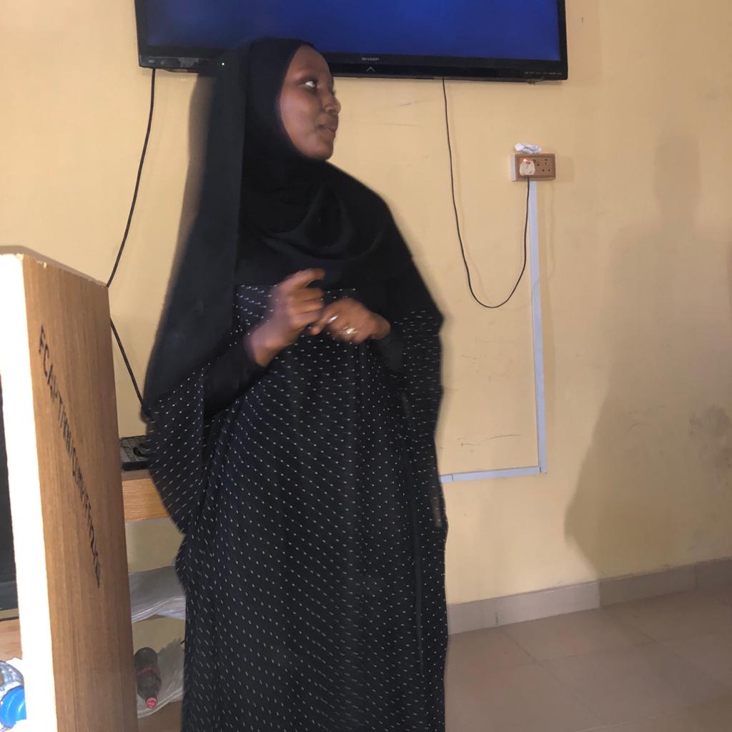 dscfcapt's tweet photo. Thanks y'all who attended our in-person INFO SESSION thanks to our great speakers @blg_guy ,@amiynarh ,@Mubraksak and @abu_nauwar and also special thanks to @auwalms ,@aniediudo @googledevs ,@googlestudents ,#DeveloperStudentClubs @aminaumarmuham3 ,@IAmSoosy @zuzouskittles https://t.co/auZROov4y2