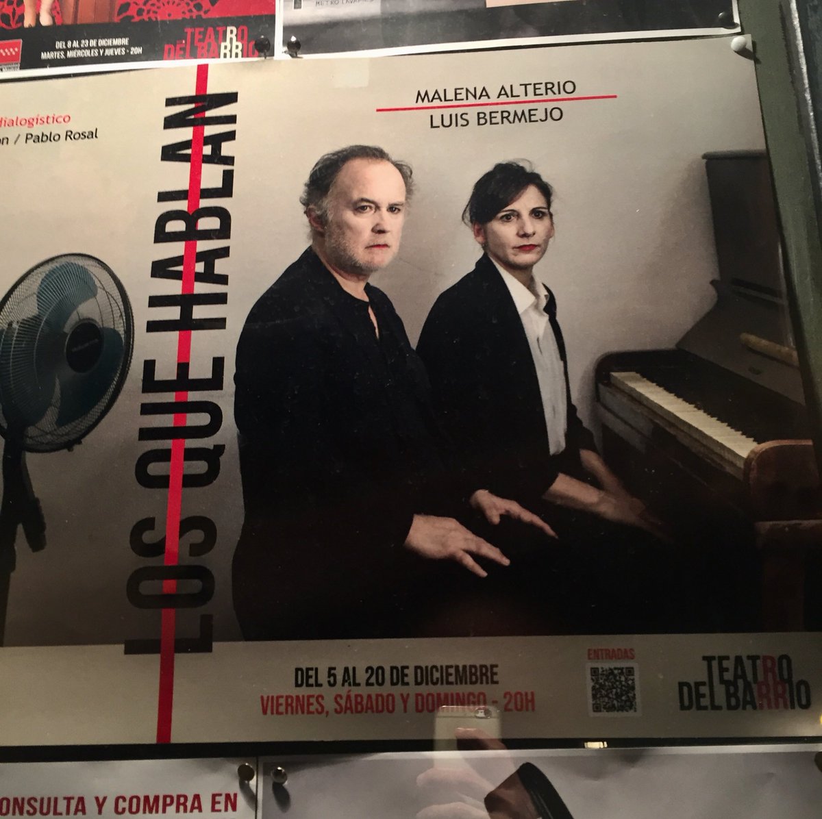 Qué BARBARIDAD de trabajo lo que hacen <a href="/BermejoLuis/">Luis Bermejo</a> y <a href="/malenaalterio/">malena alterio</a> en #LosQueHablan. Y qué gran dramaturgia‼️El vacío de las palabras, de los diálogos... es ESCALOFRIANTE. No sé lo pierdan.