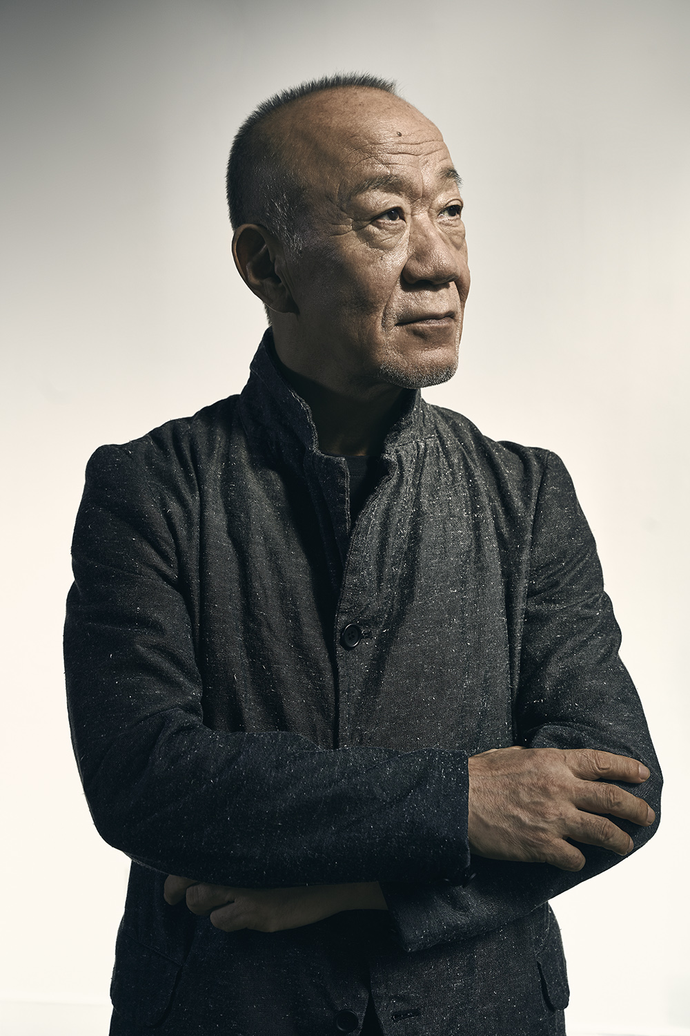                             (^^)

Happy 70th Birthday, Joe Hisaishi !!

So what should we listen to today ? :D 