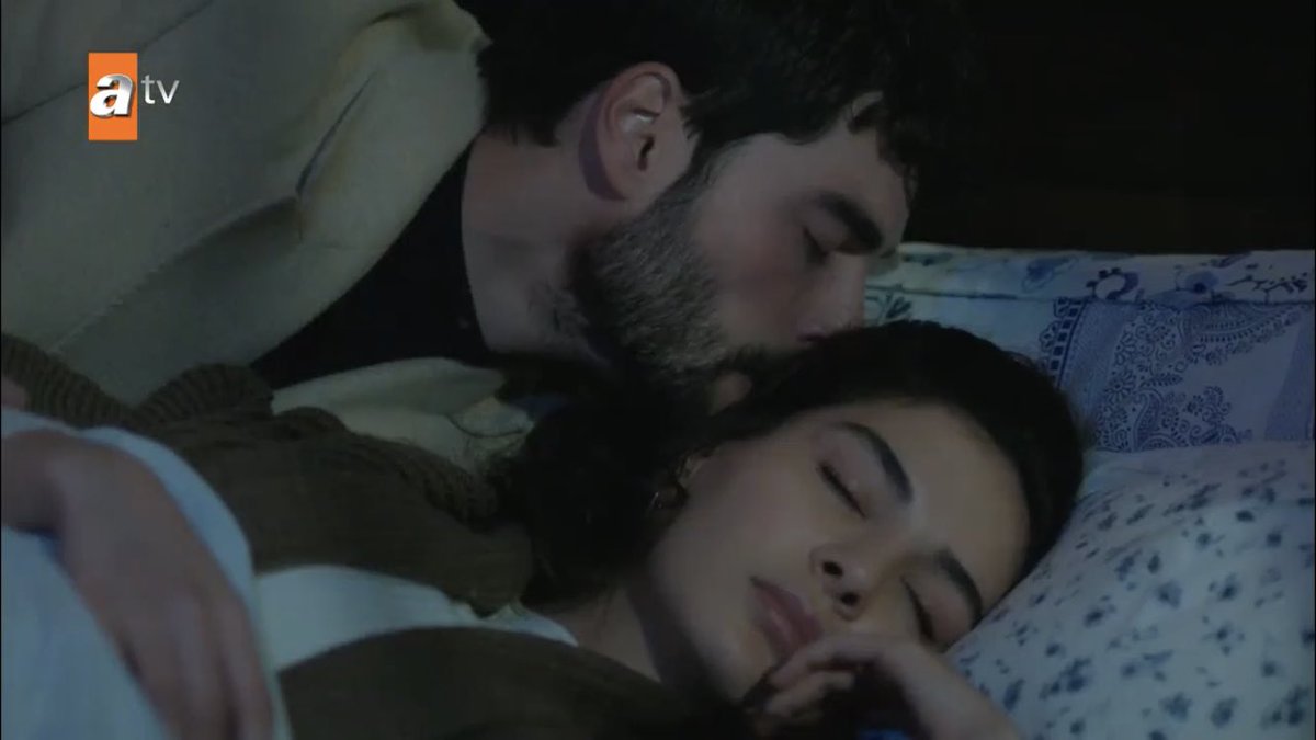 these two are his whole world they are the only thing he’s sure of the only thing that brings him peace HIS MELEK AND HIS MERCİMEK I NEED SEVERAL MOMENTS  #Hercai  #ReyMir