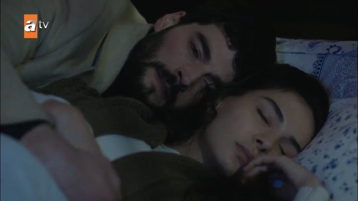 these two are his whole world they are the only thing he’s sure of the only thing that brings him peace HIS MELEK AND HIS MERCİMEK I NEED SEVERAL MOMENTS  #Hercai  #ReyMir